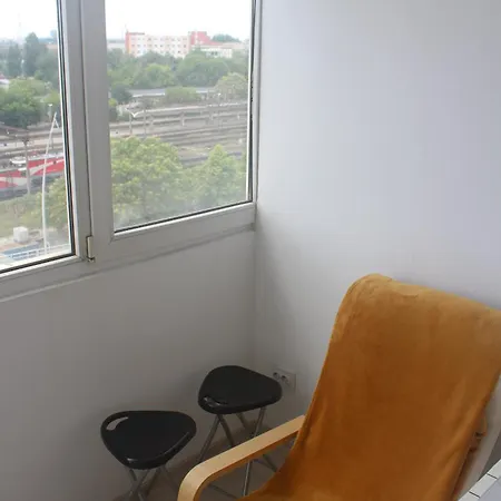 Cozy At Gara De Nord Апартаменти Бухарест